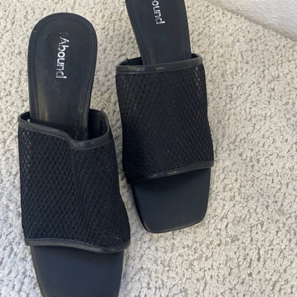 Abound "Tula" Black Sandal